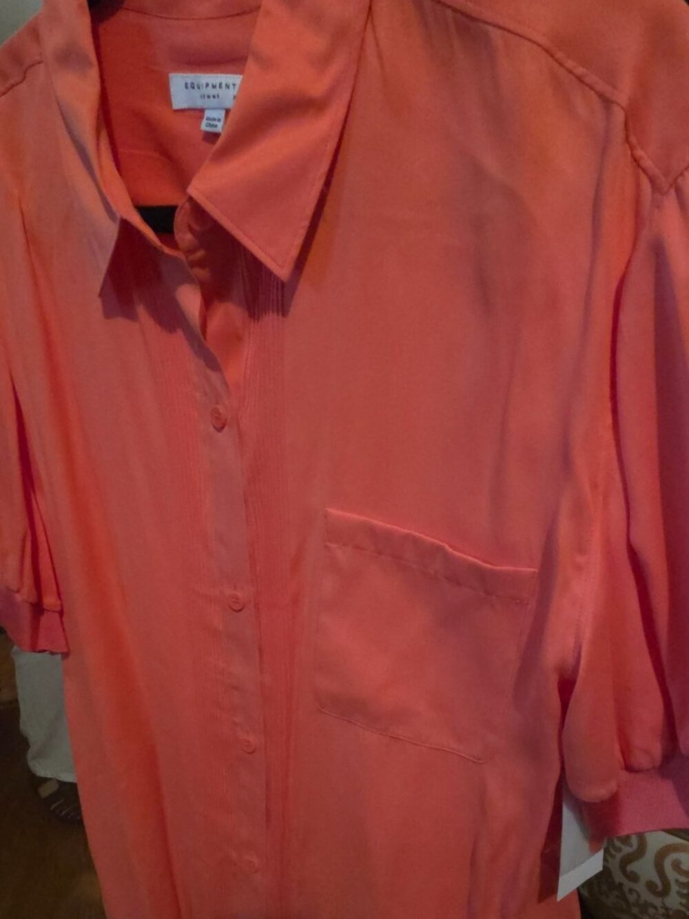 Equipment Femme Silk Button Down Short Sleeve Blouse - Picture 10 of 12